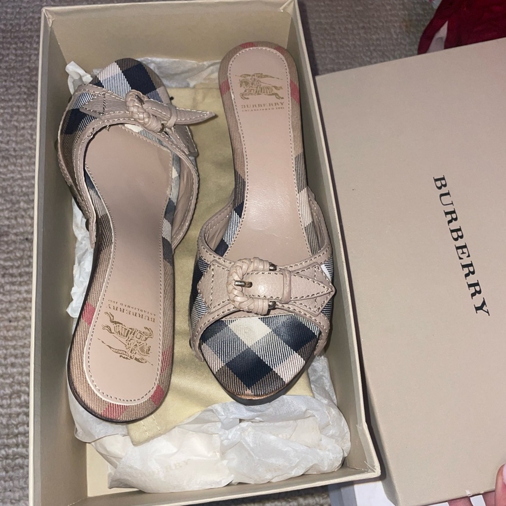 Burberry Women's Checkered Mules - Black, Beige, and Red